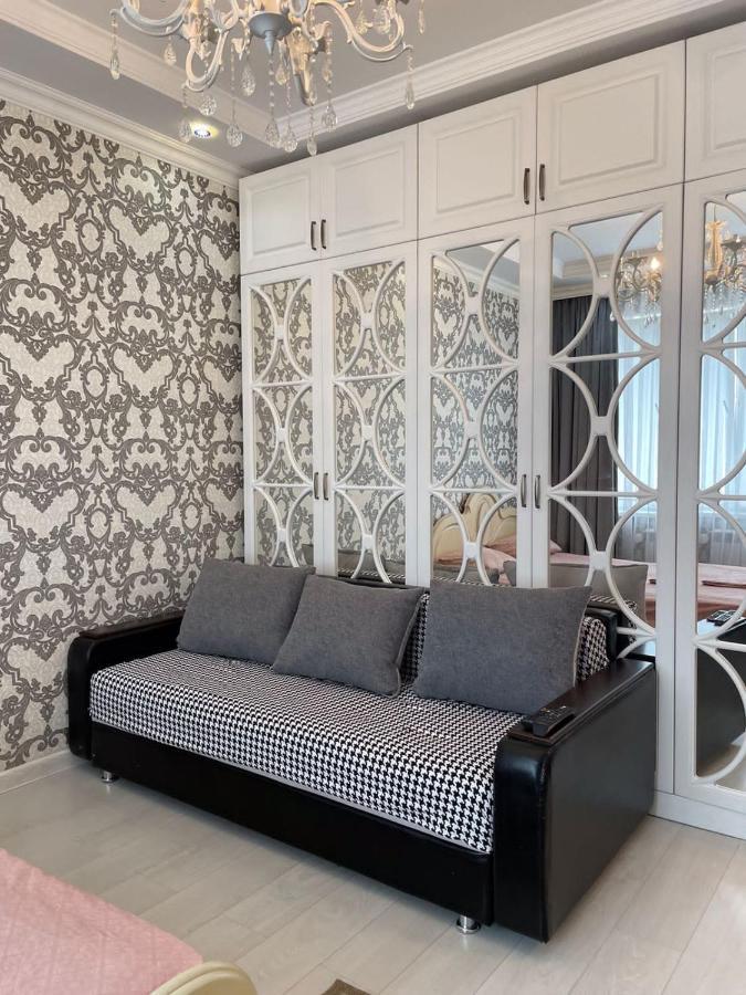 Whitehome In Park Avenue Астана Экстерьер фото